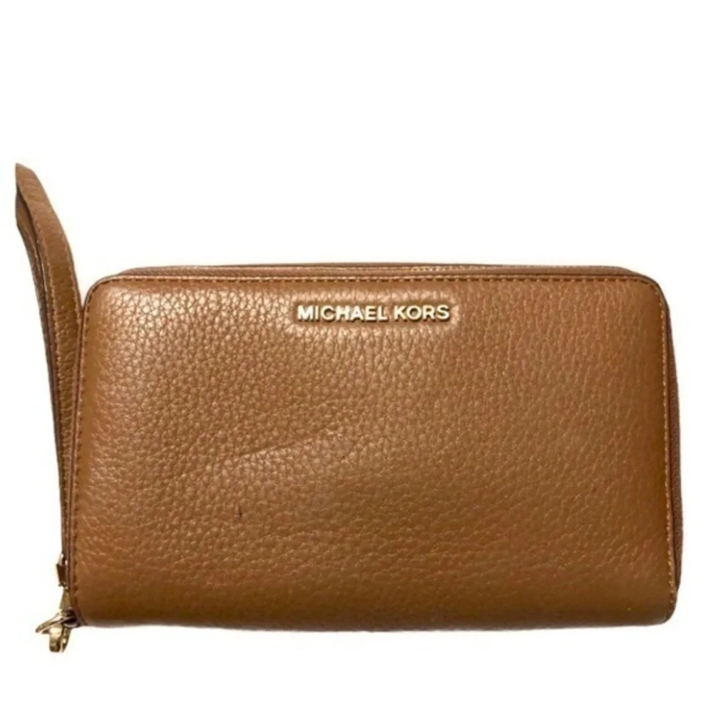 Michael kors brown leather wristlet wallet